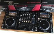 2x Pioneer CDJ-2000NXS2   1x DJM-900NXS2 mixer